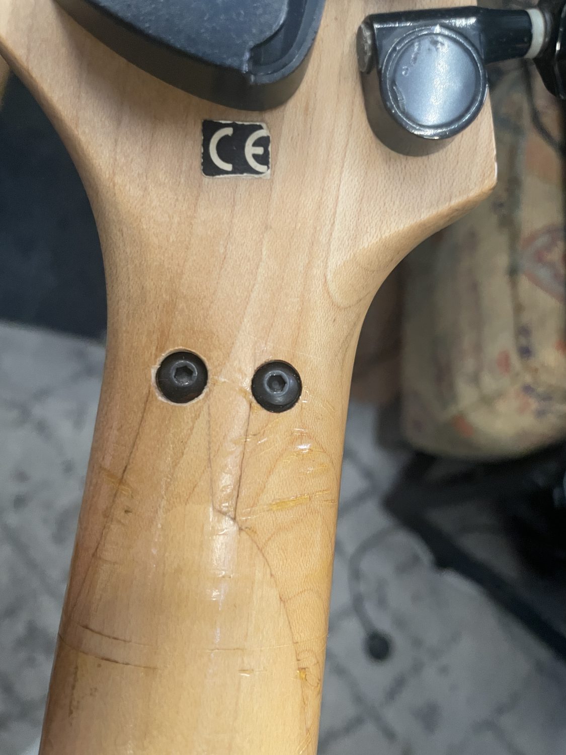 Back of Ibanez RG470 neck before glue cleanup